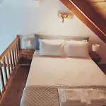 Apartament Homeric Poems *