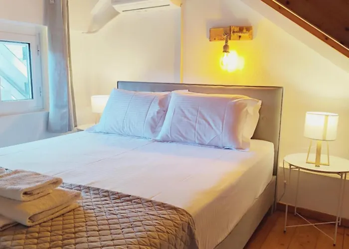 アパート Homeric Poems アルゴストリオン